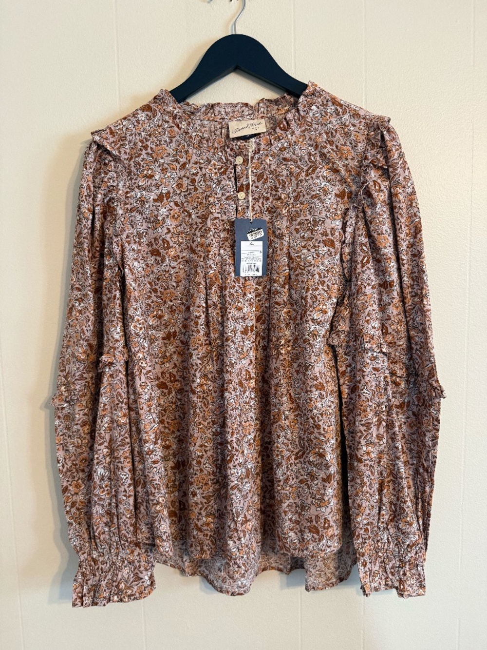 NWT Women's Universal Threads Floral Blouse Size XL